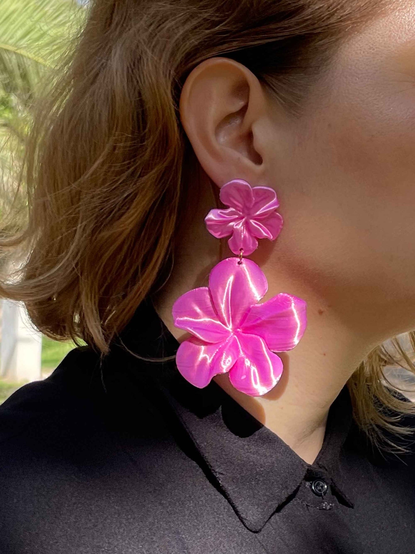 Pendientes Gran Hibis Rosas. Pendientes largos impresos en 3D con forma de Flor, cómodos y ligeros.