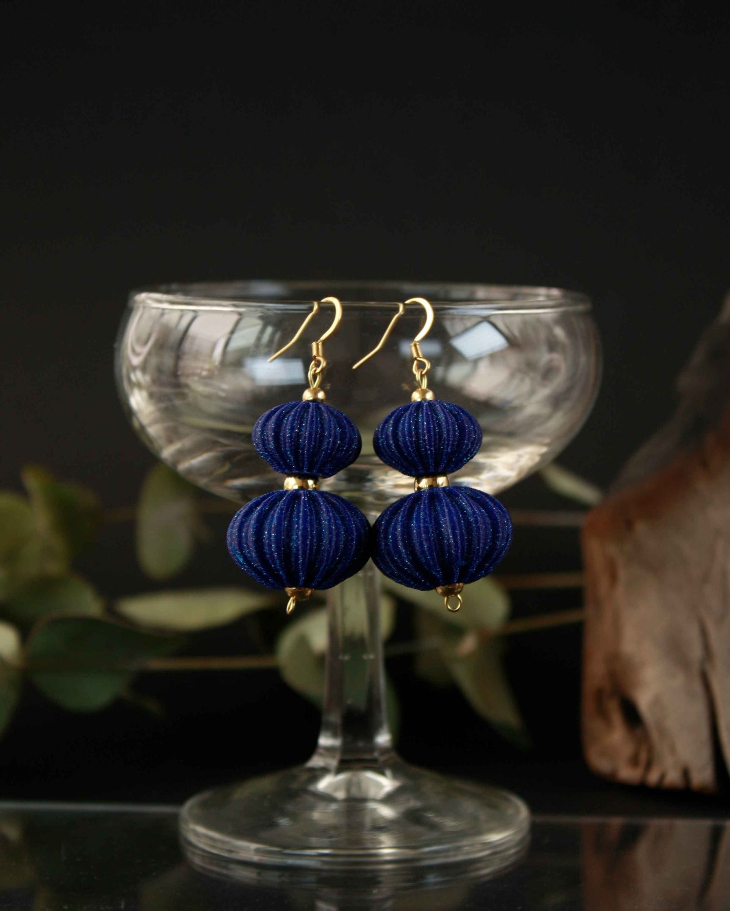Boletia earrings from the Lukt collection, in Ultramarine Blue, 3D printed, elegant and lightweight.