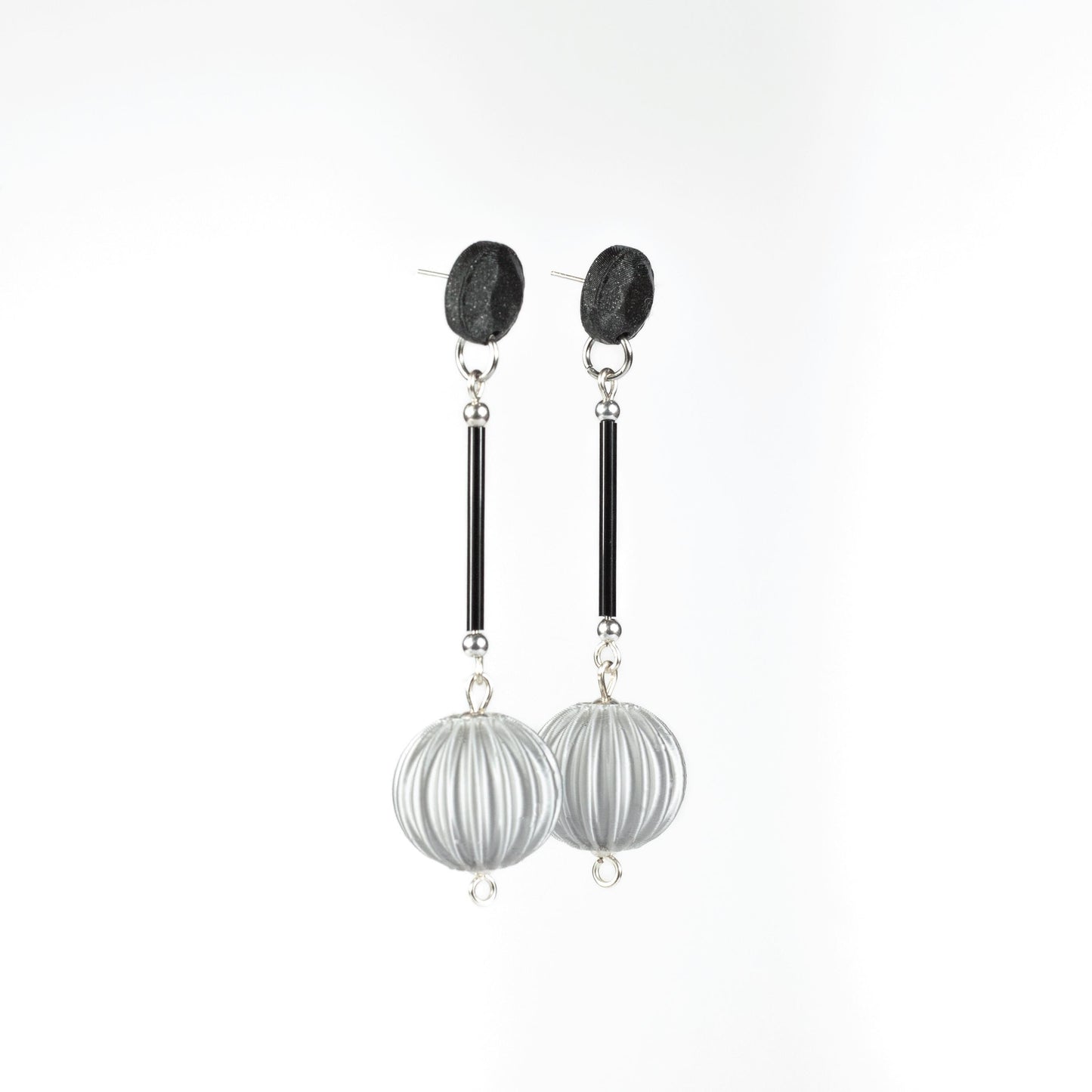 Cassid Color Silver Earrings
