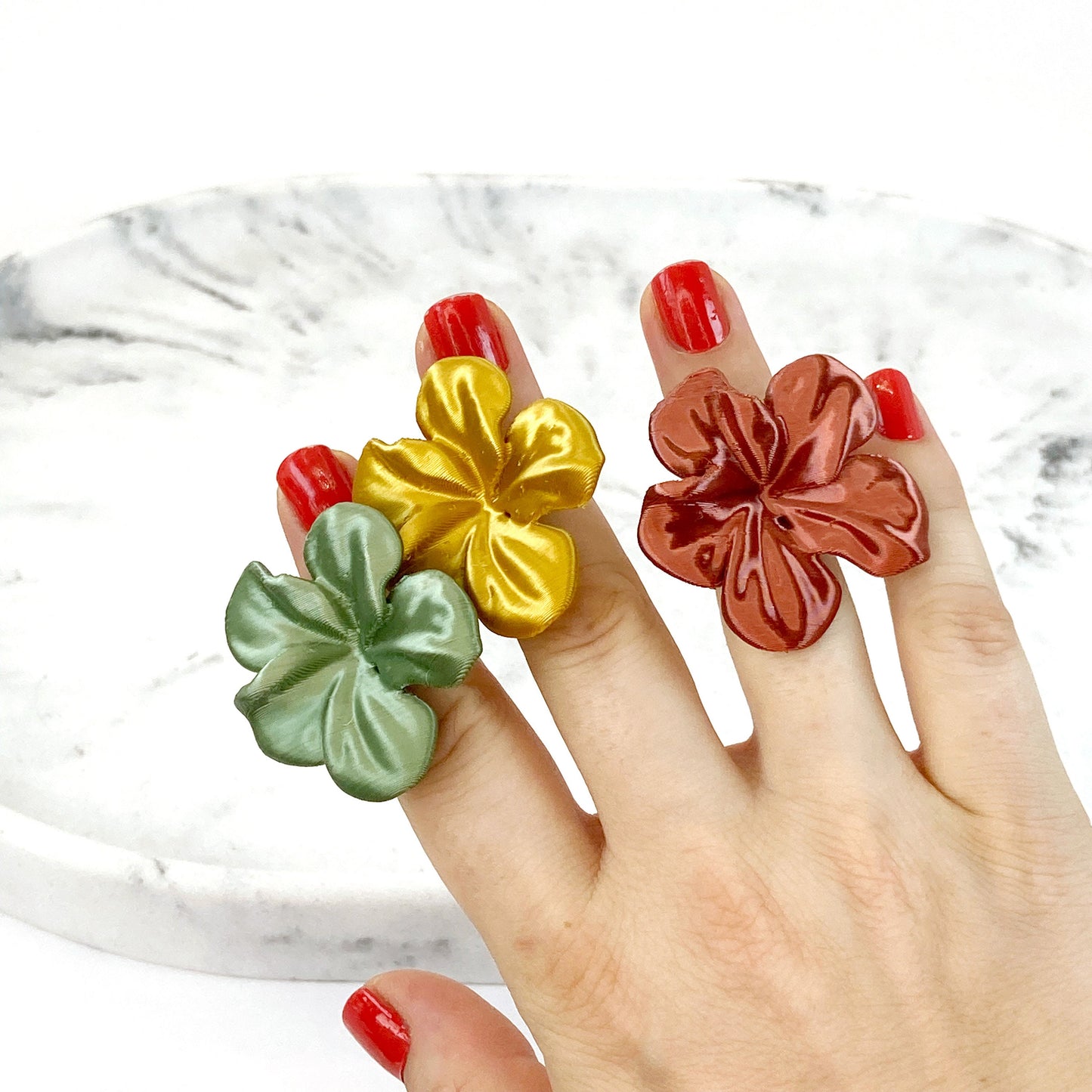 Anillo Hibis en Verde Leaf