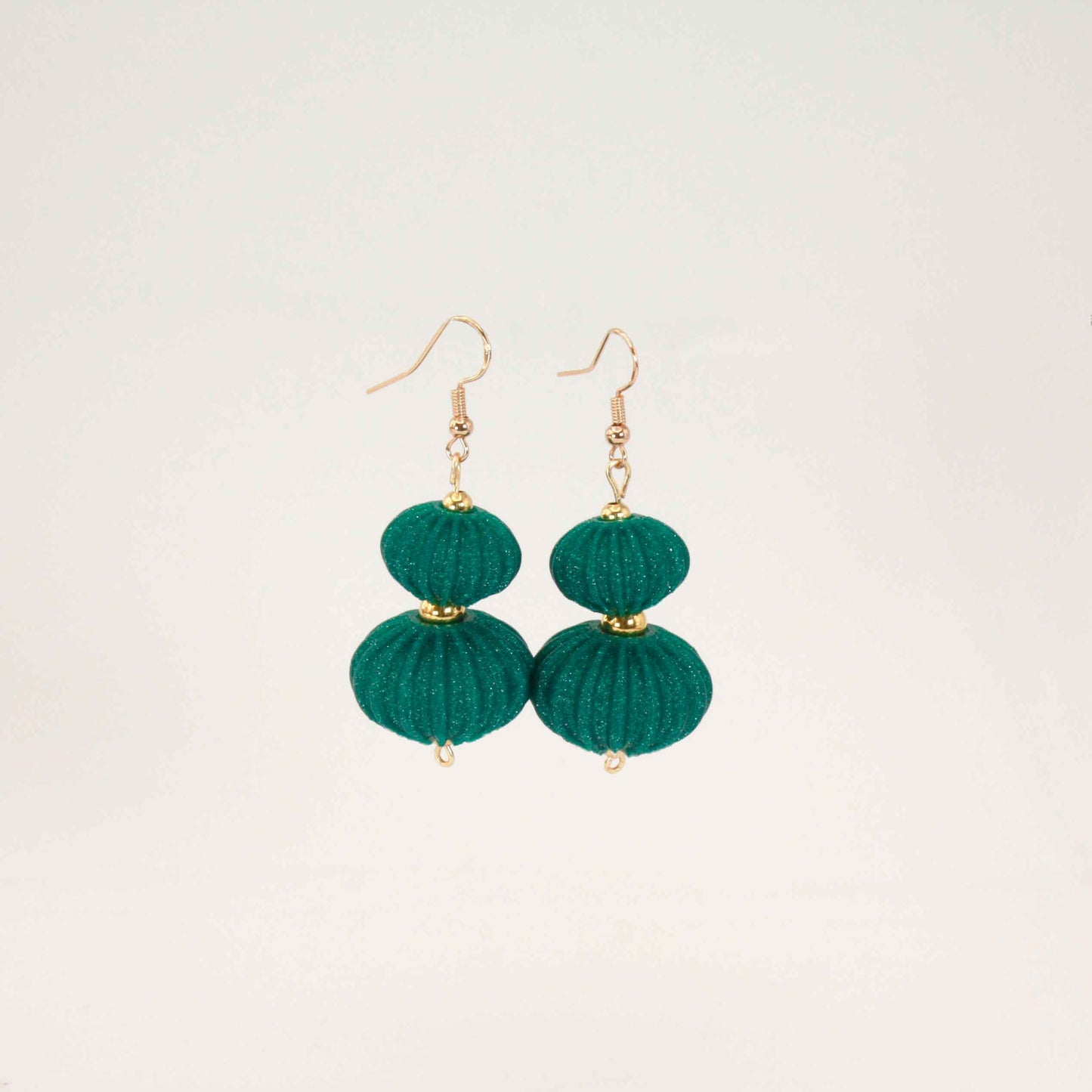 Boletia earrings from the Lukt collection, in Emerald, 3D printed, elegant and lightweight.