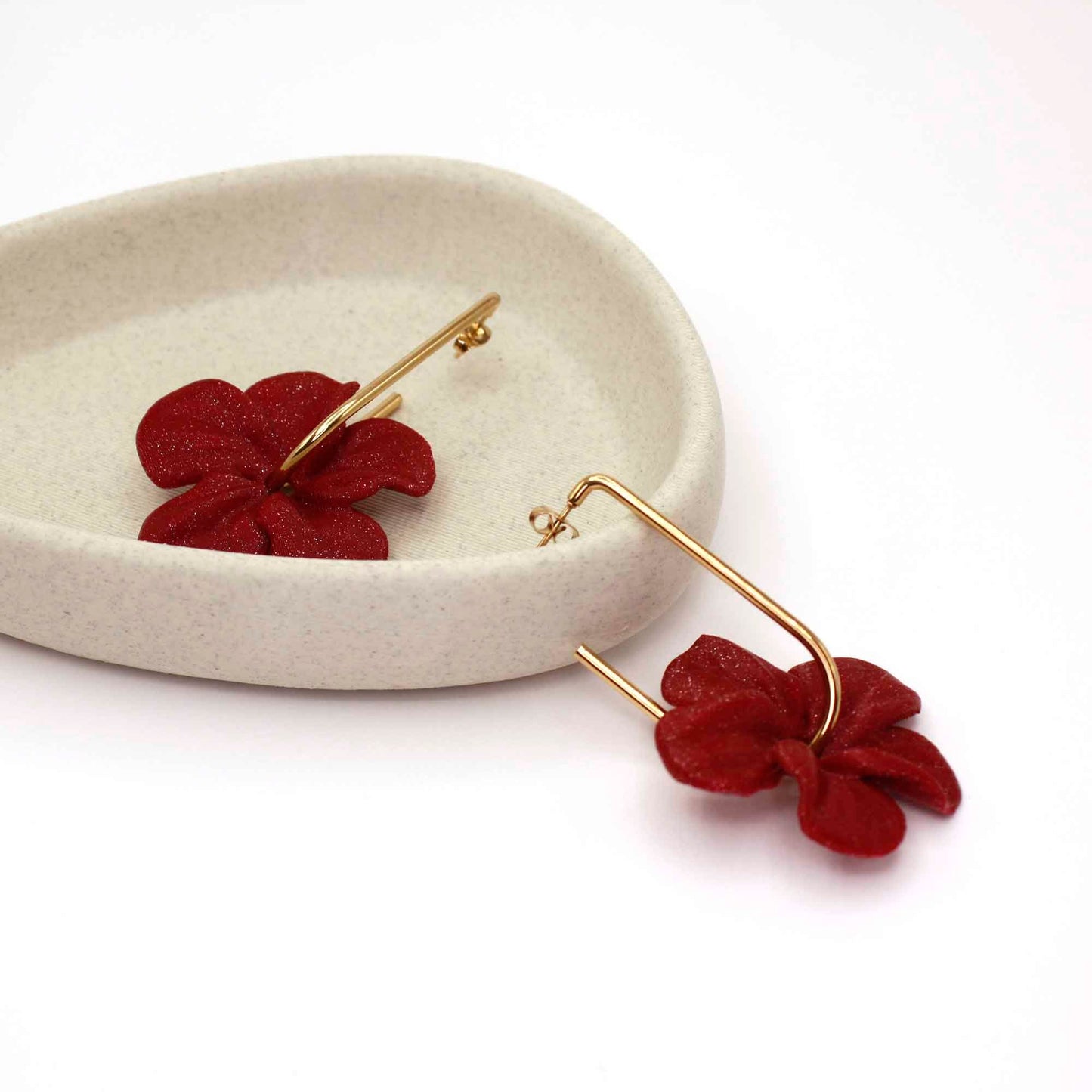 Trionum Bordeaux hibiscus flower earrings, 3D printed, with a very flattering hoop.