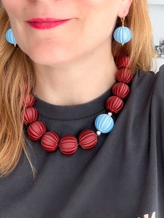 Collar Orba Rojo cereza y Azul cielo
