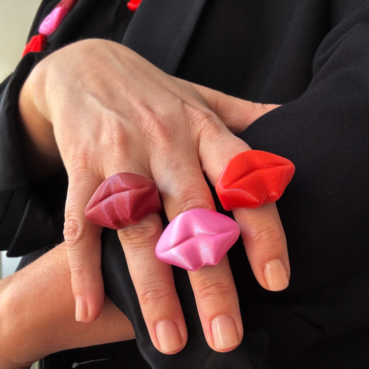 Custom-made 3D printed Cooper Hibis flower ring, available in various colors.