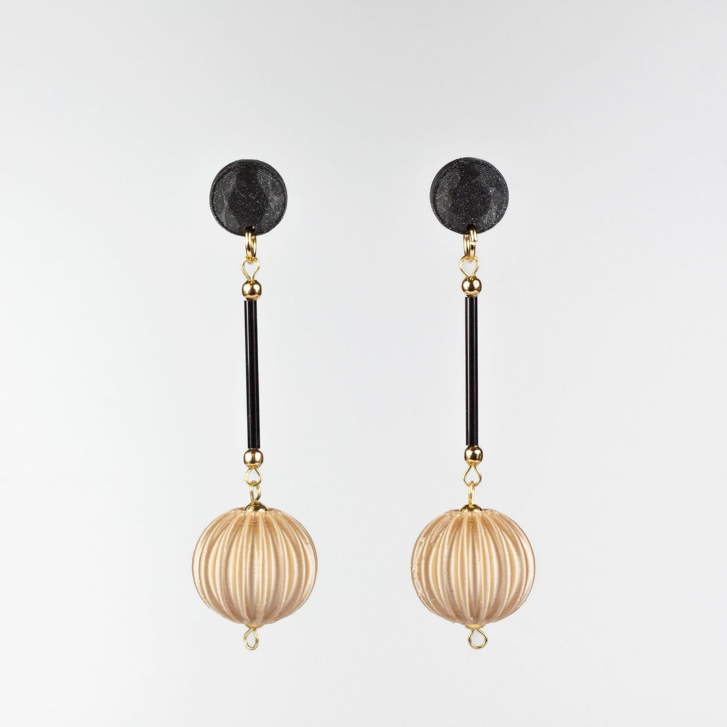 Cassid Ivory Color Earrings