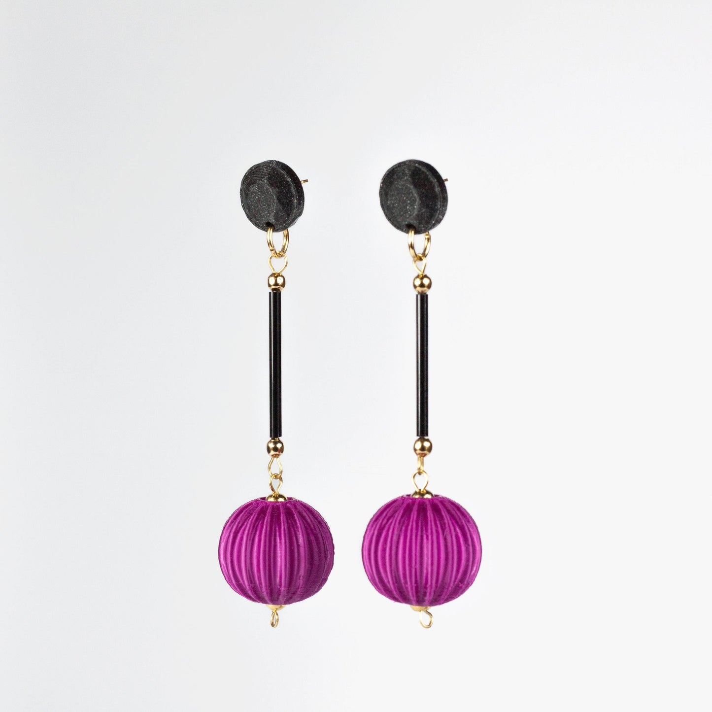 Cassid Cyclamen Color Earrings
