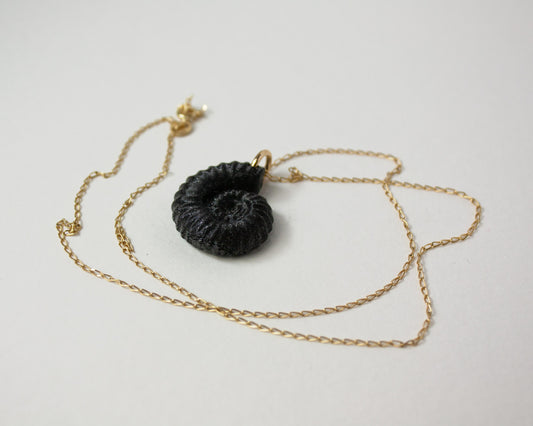 Colgante Amonites Black