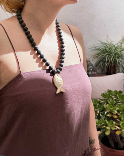 Collar Arena Negra