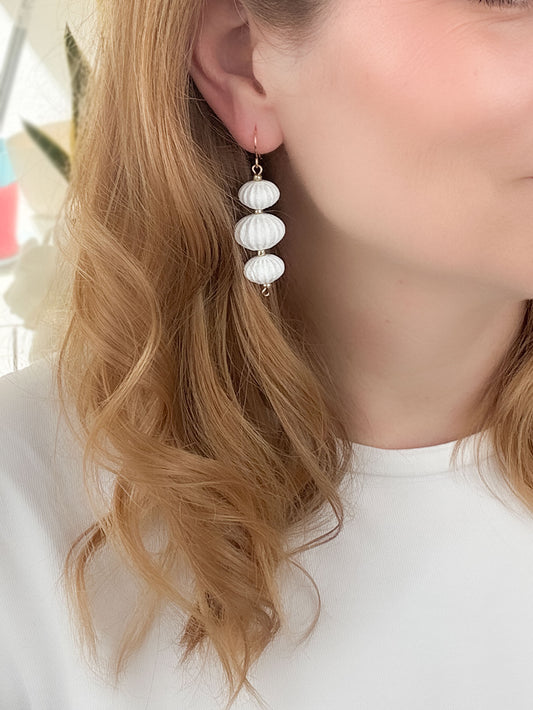 Pendientes Camaro Blanco Mármol