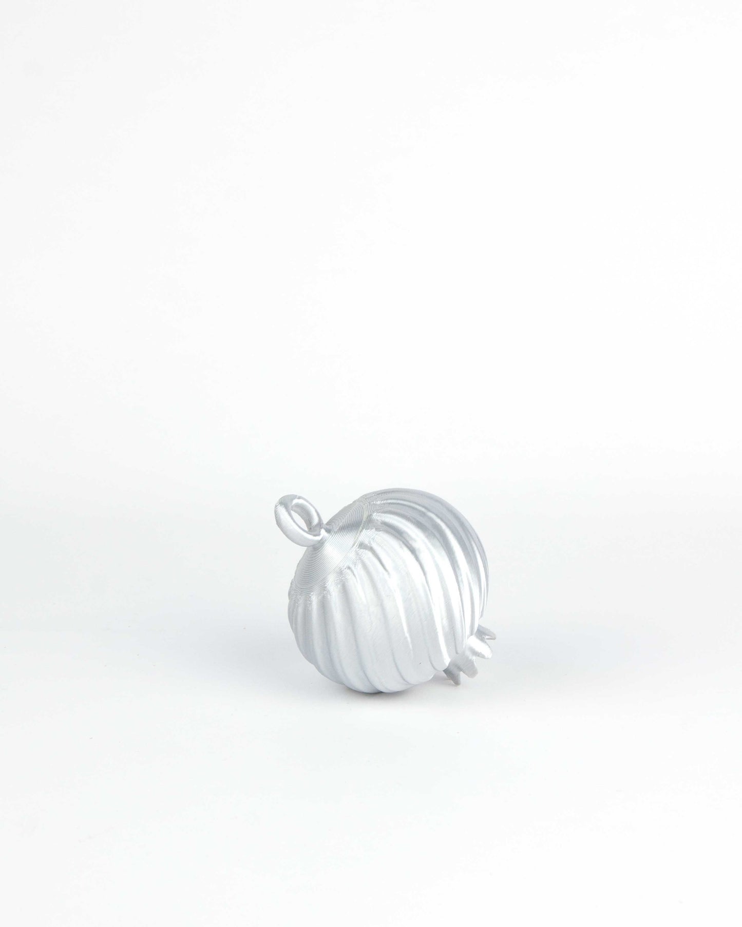 3 Granadas Plateadas de Navidad