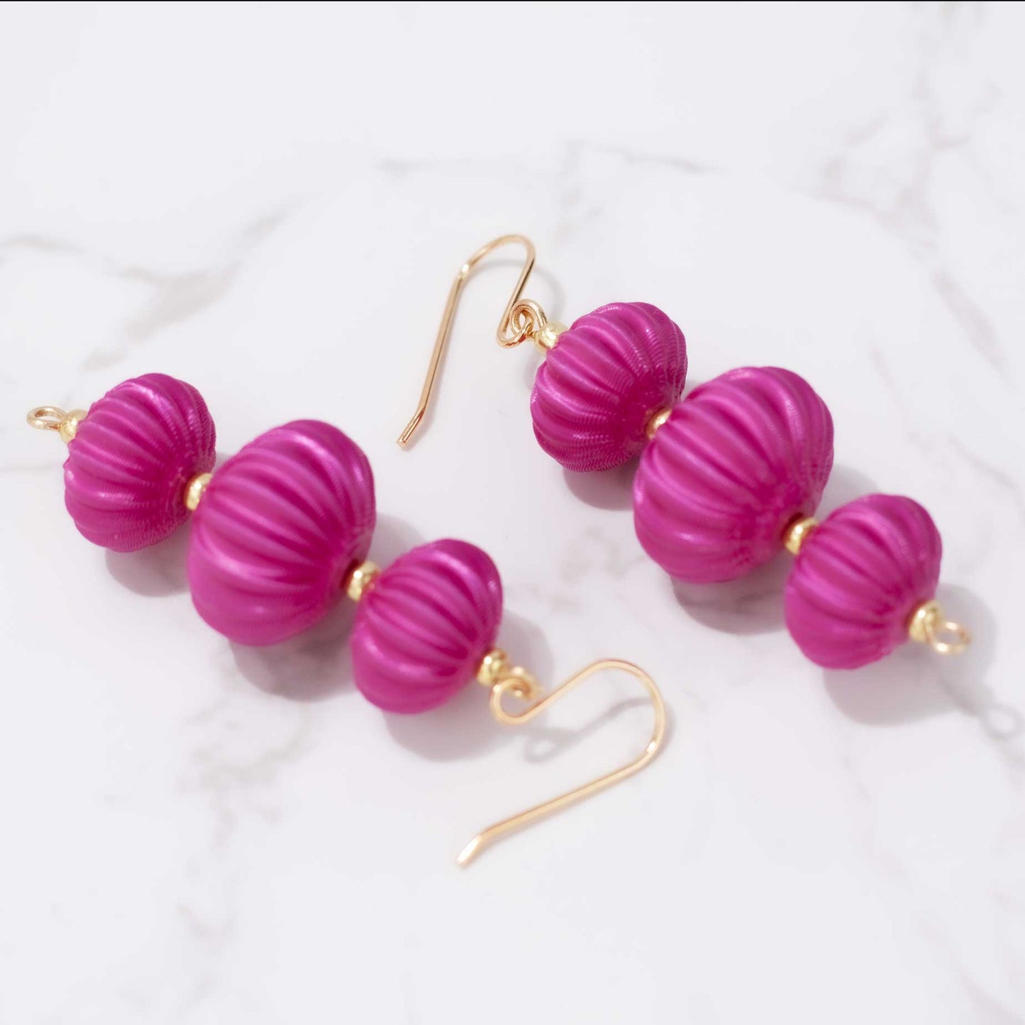 Pendientes Camaro Fucsia