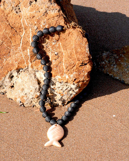 Collar Arena Negra