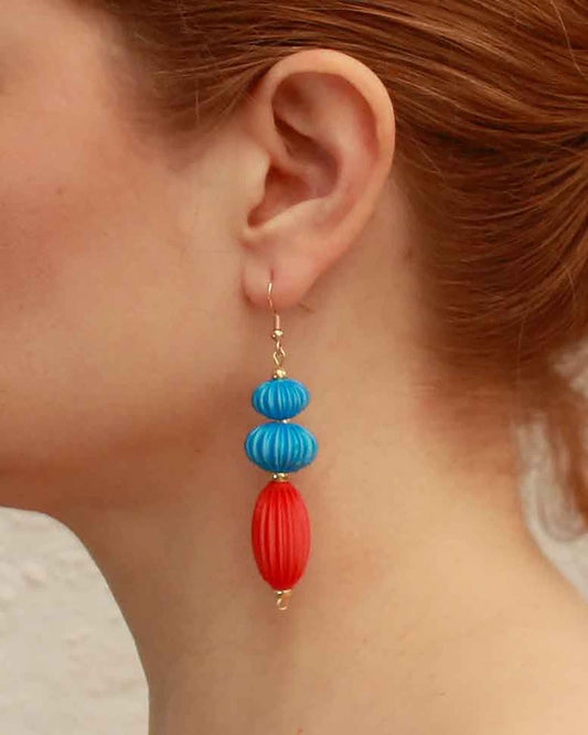 Anemone earrings from the Lukt collection, in Cyan and Coral, 3D printed, very light and sophisticated.