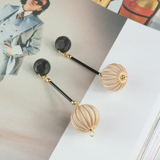 Cassid Ivory Color Earrings